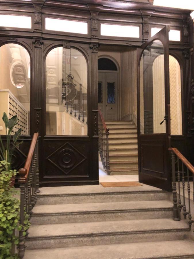 Opera Roost Hotell Madrid Eksteriør bilde