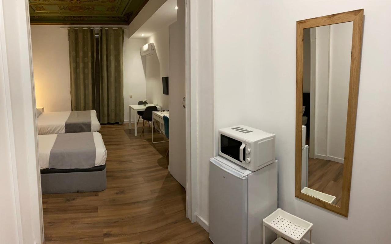 Opera Roost Hotell Madrid Eksteriør bilde