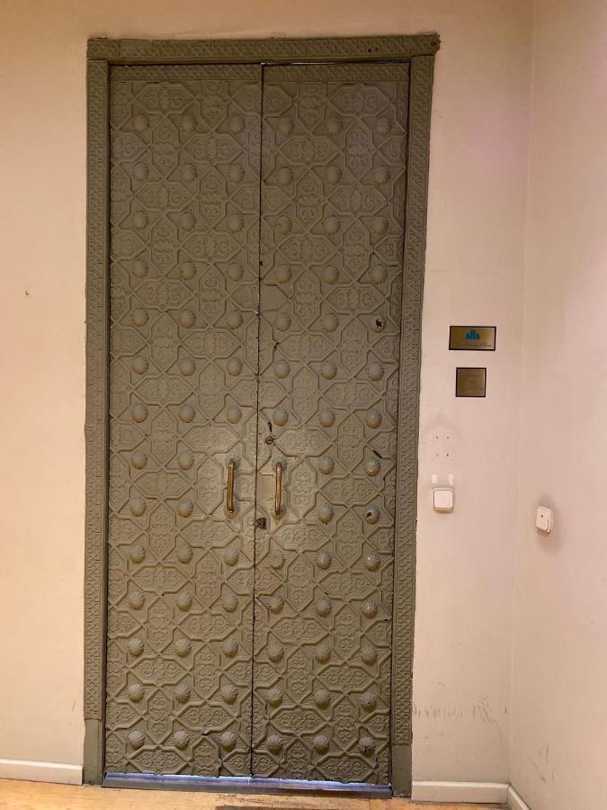 Opera Roost Hotell Madrid Eksteriør bilde