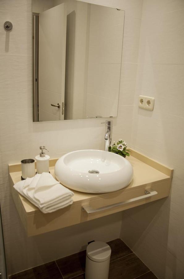 Opera Roost Hotell Madrid Eksteriør bilde
