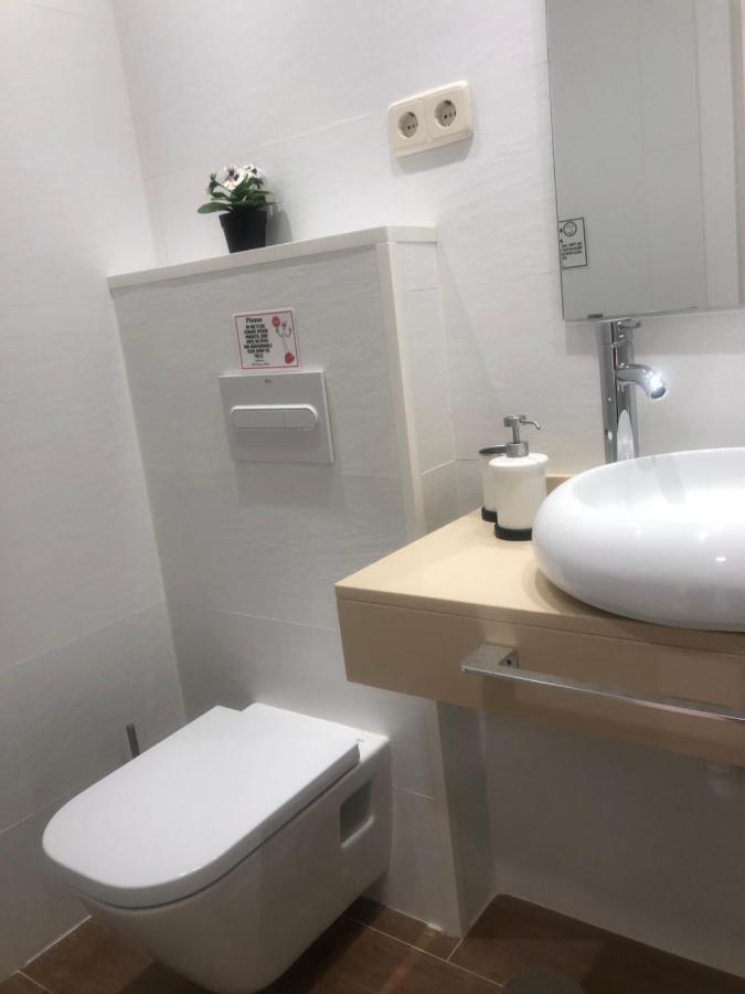 Opera Roost Hotell Madrid Eksteriør bilde