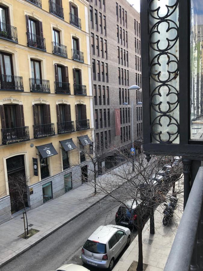 Opera Roost Hotell Madrid Eksteriør bilde