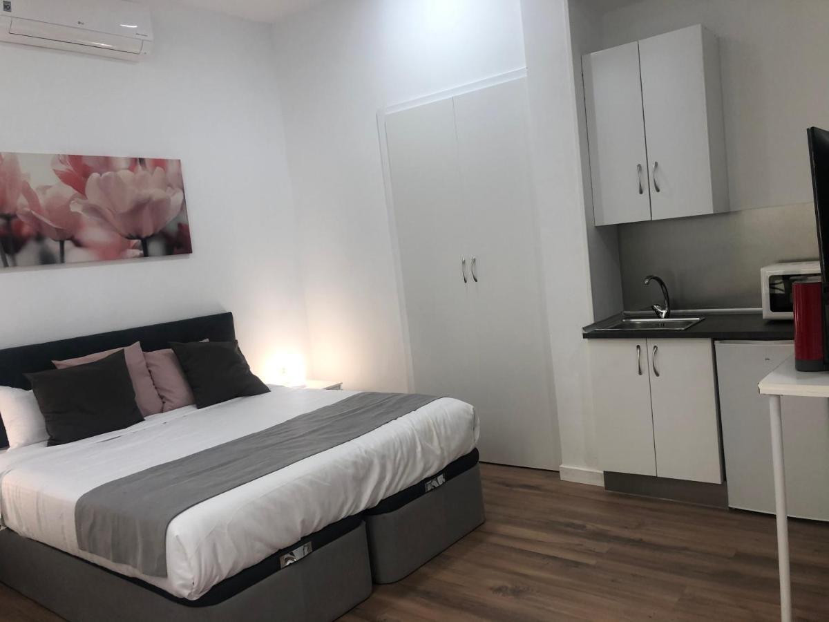Opera Roost Hotell Madrid Eksteriør bilde